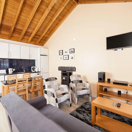 Aldeia Adegas Resort