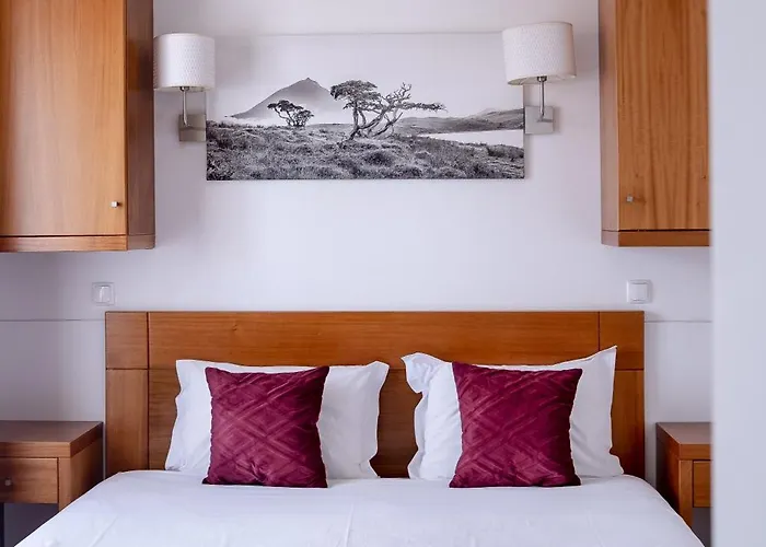 Aldeia Das Adegas 4*