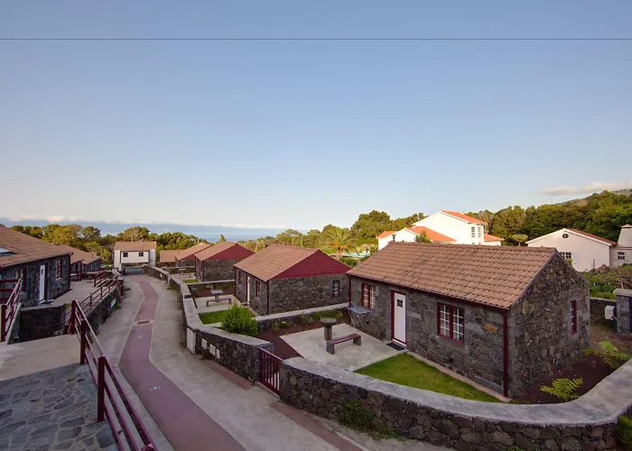 Aldeia Das Adegas 4*